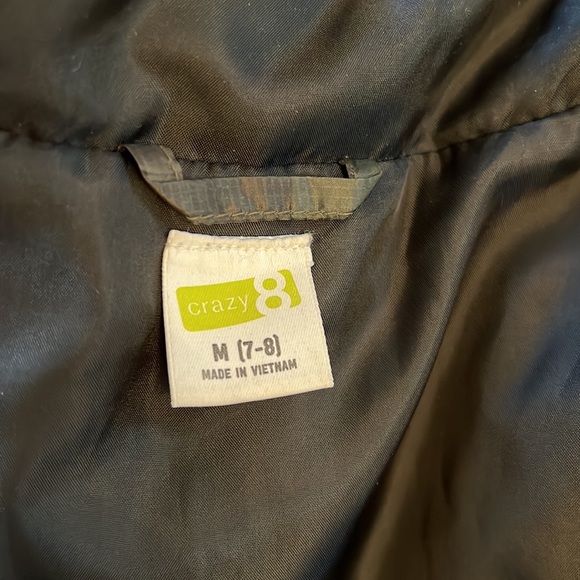 Like new camo puffer jacket - Picture 4 of 4